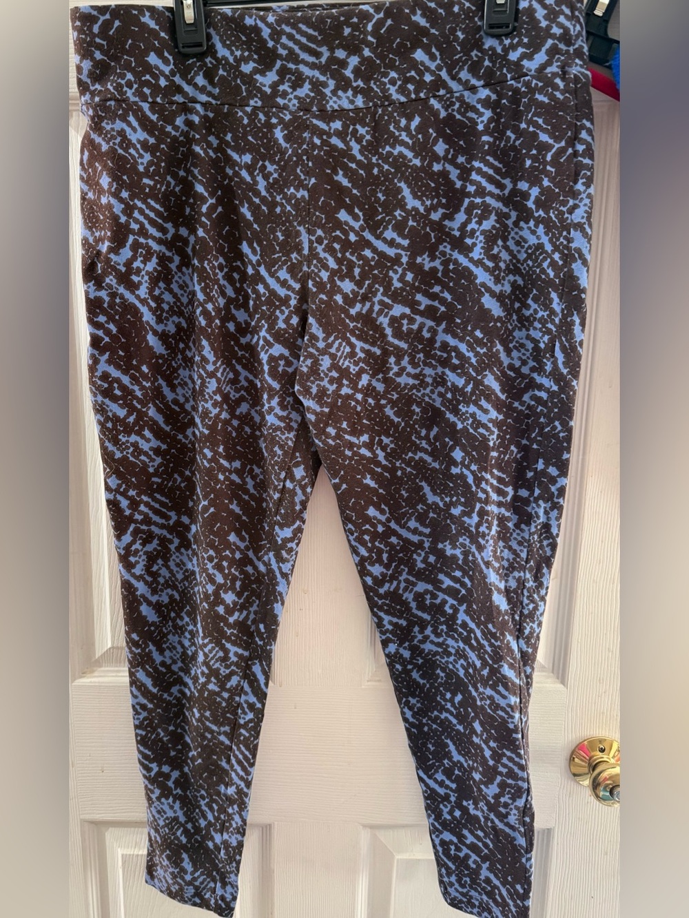 Terra & Sky Brown and Light Blue Abstract Leggings